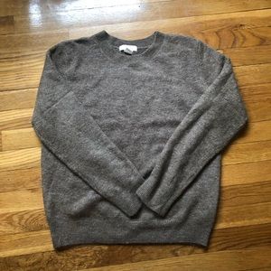 HM brown sweater